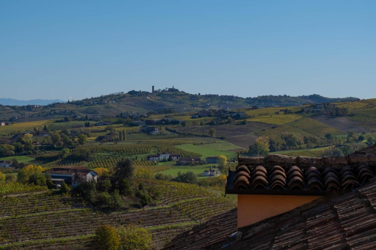 Alla Torre - Nel Cuore Del Borgo Storico Castagnole delle Lanze Kültér fotó