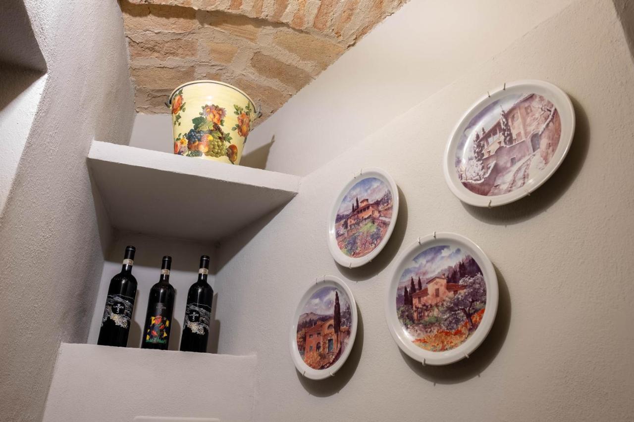 Alla Torre - Nel Cuore Del Borgo Storico Castagnole delle Lanze Kültér fotó