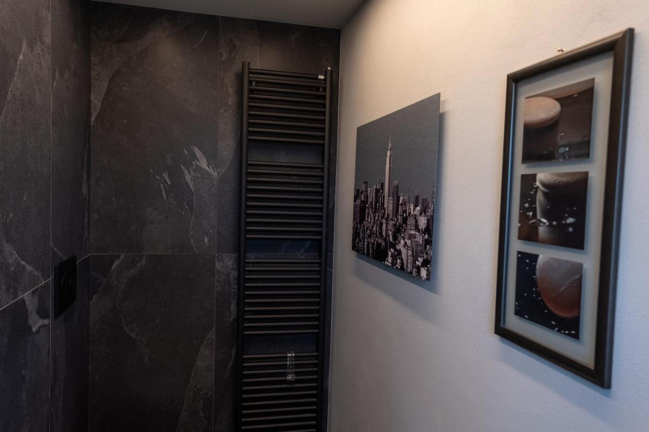 Alla Torre - Nel Cuore Del Borgo Storico Castagnole delle Lanze Kültér fotó